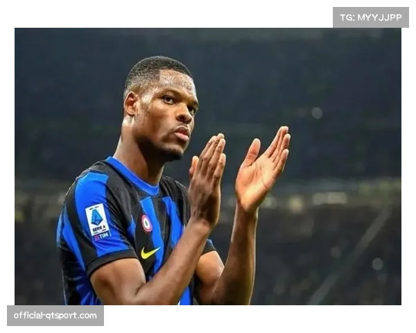 消息:国米与邓弗里斯的续约谈判陷入僵局,球员要求加入“传中助攻”奖金条款